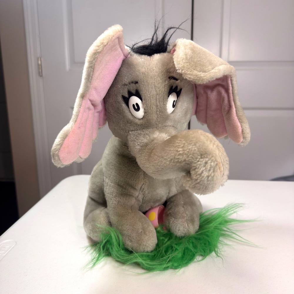 Vintage 1983 Coleco Dr Seuss Horton Hatches the Egg Elephant Plush Doll 14"